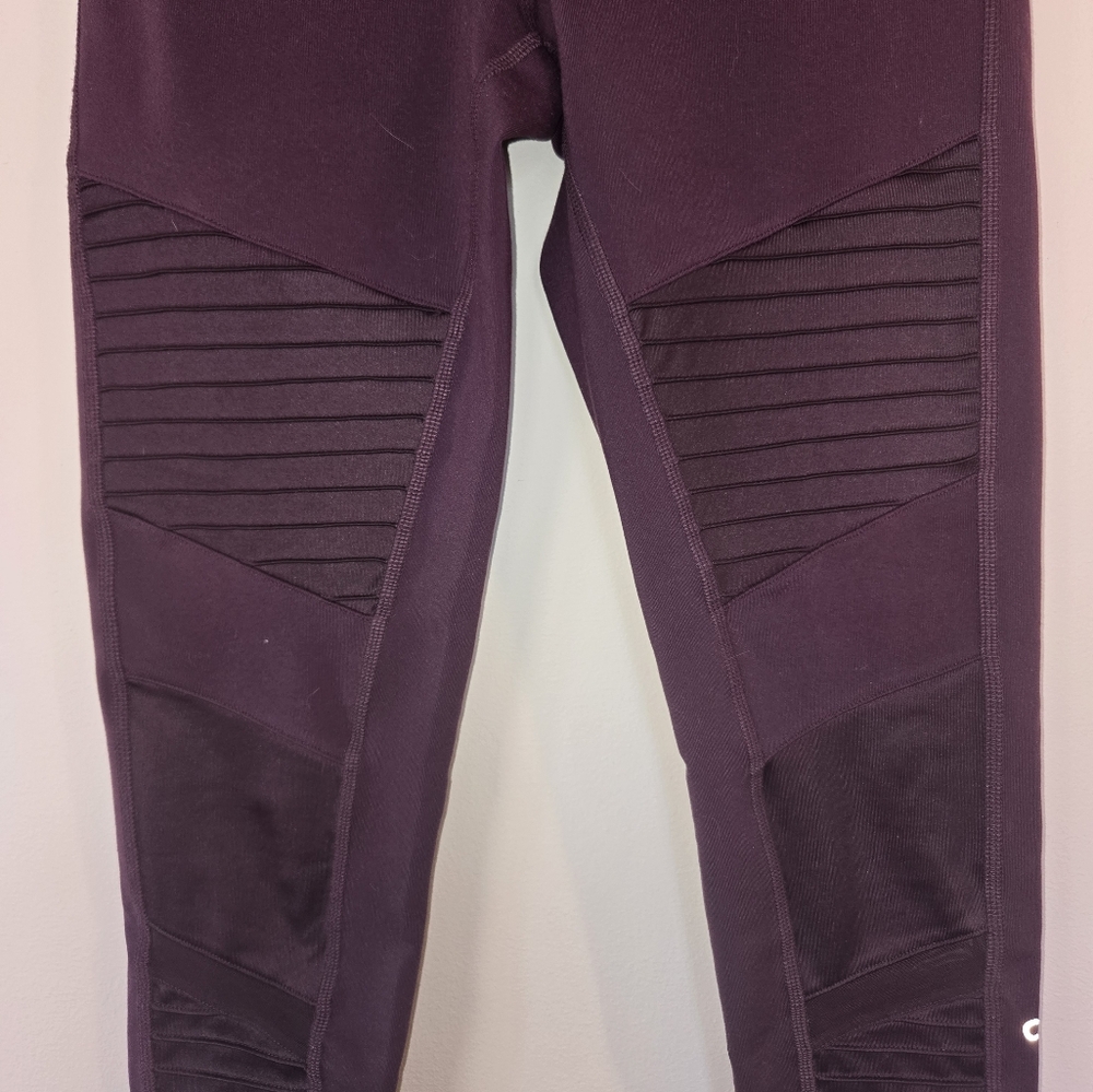 ALO Leggings Moto - Picture 2 of 11